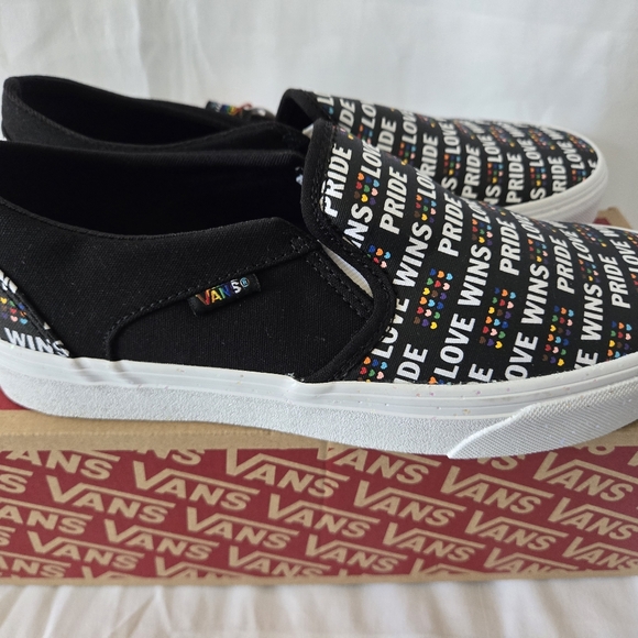 Women's Vans Asher Canvas Slip On Pride "Love Wins" Black/Glitter Size 8 Medium - Picture 4 of 9